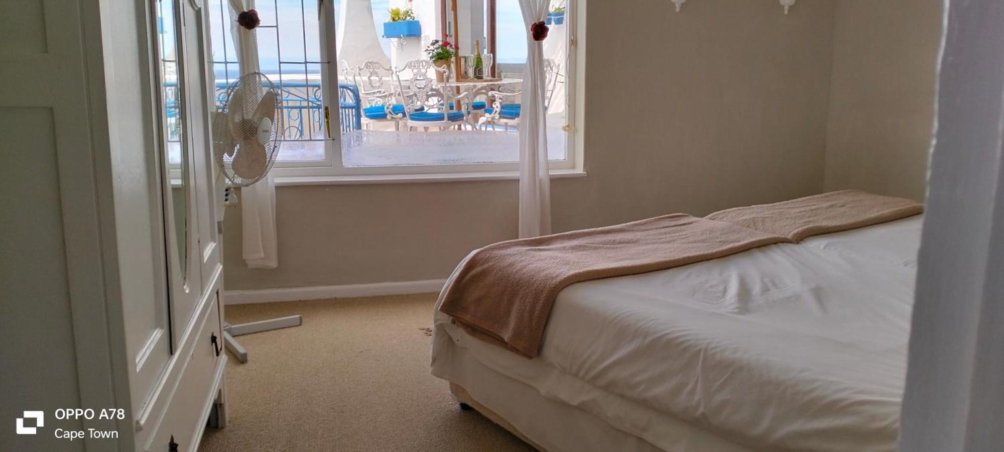 Rocky With Panoramic Sea Views In Simon's Town