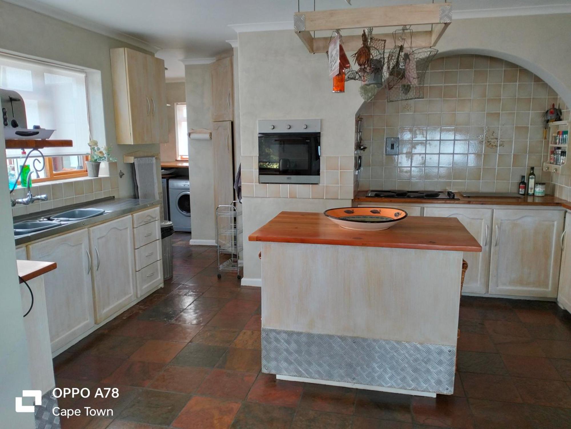 Rocky With Panoramic Sea Views In Holiday home Simon's Town